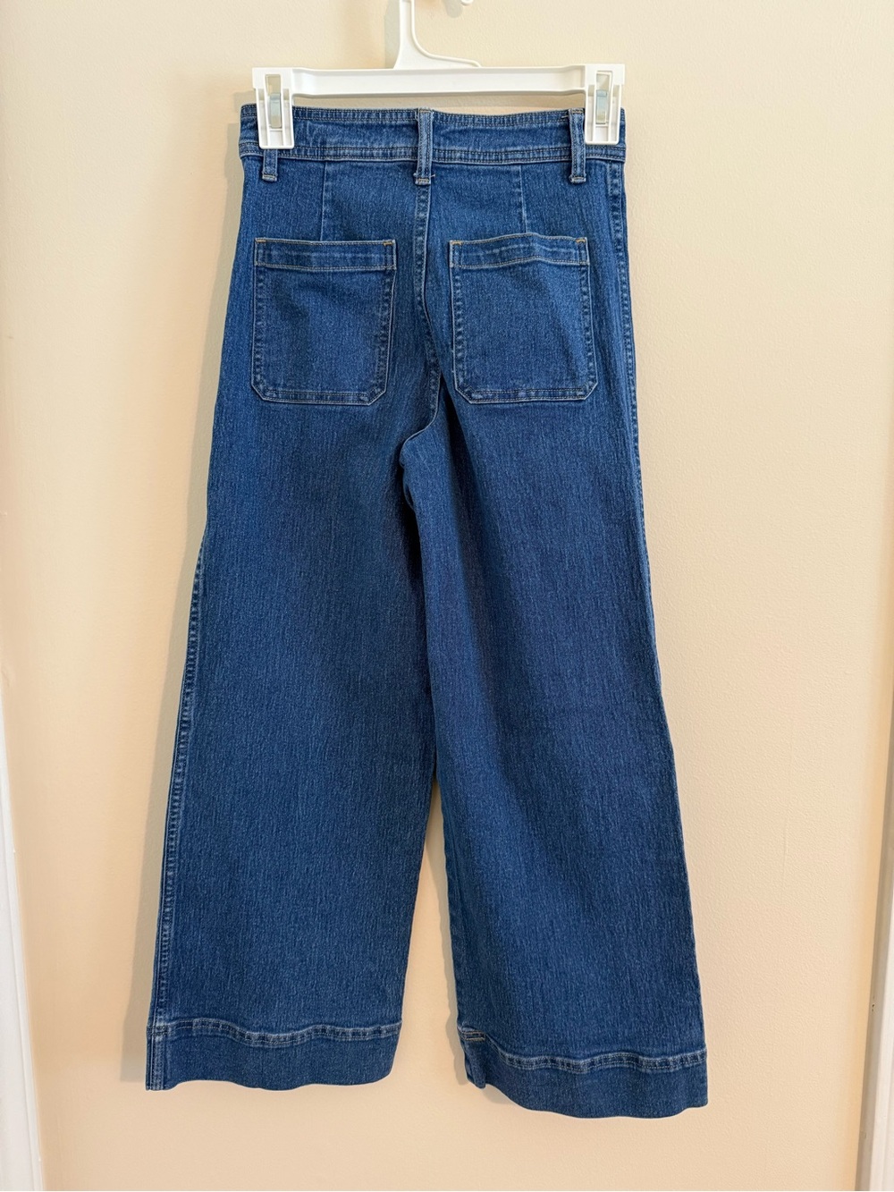 H&M Women’s Wide Straight Leg Crop Jeans 2 Blue Casual Dressy Brunch Date - Picture 2 of 15